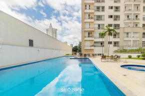 Apto em cond c/ piscina no Setor Bueno NPH0904